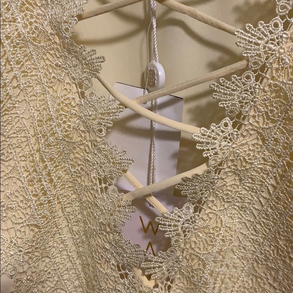 Top - Picture 3 of 5